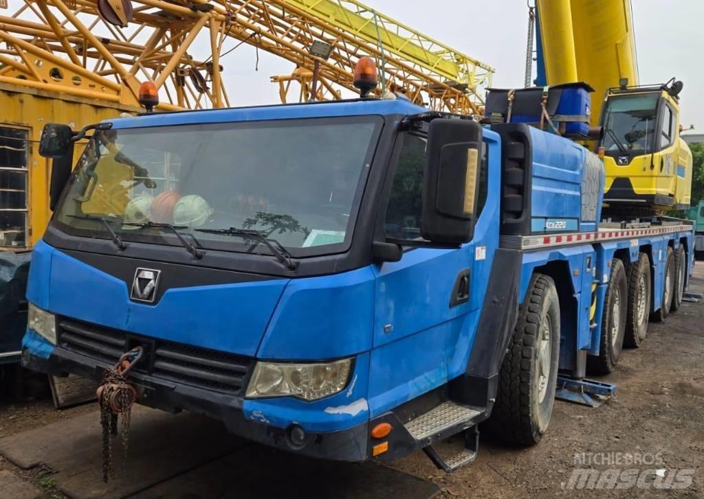 XCMG XCA 220 Kranen voor alle terreinen