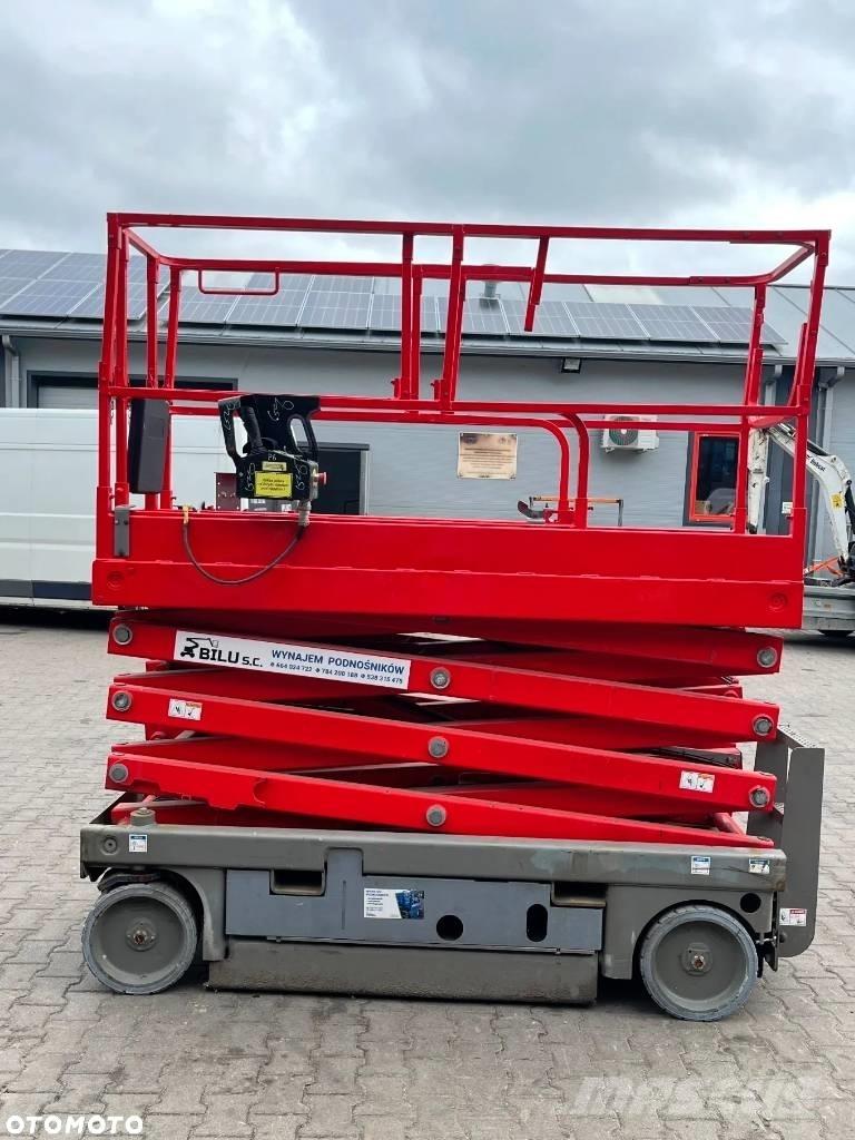 Haulotte Compact 10 Scheren-Arbeitsbühnen