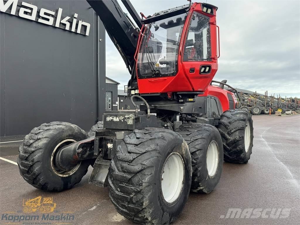 Komatsu 931 Harvester