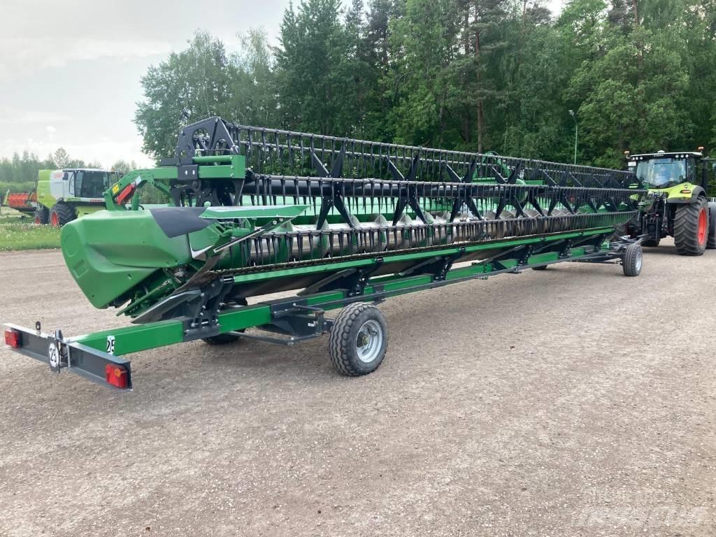John Deere 640 X Mähdrescher