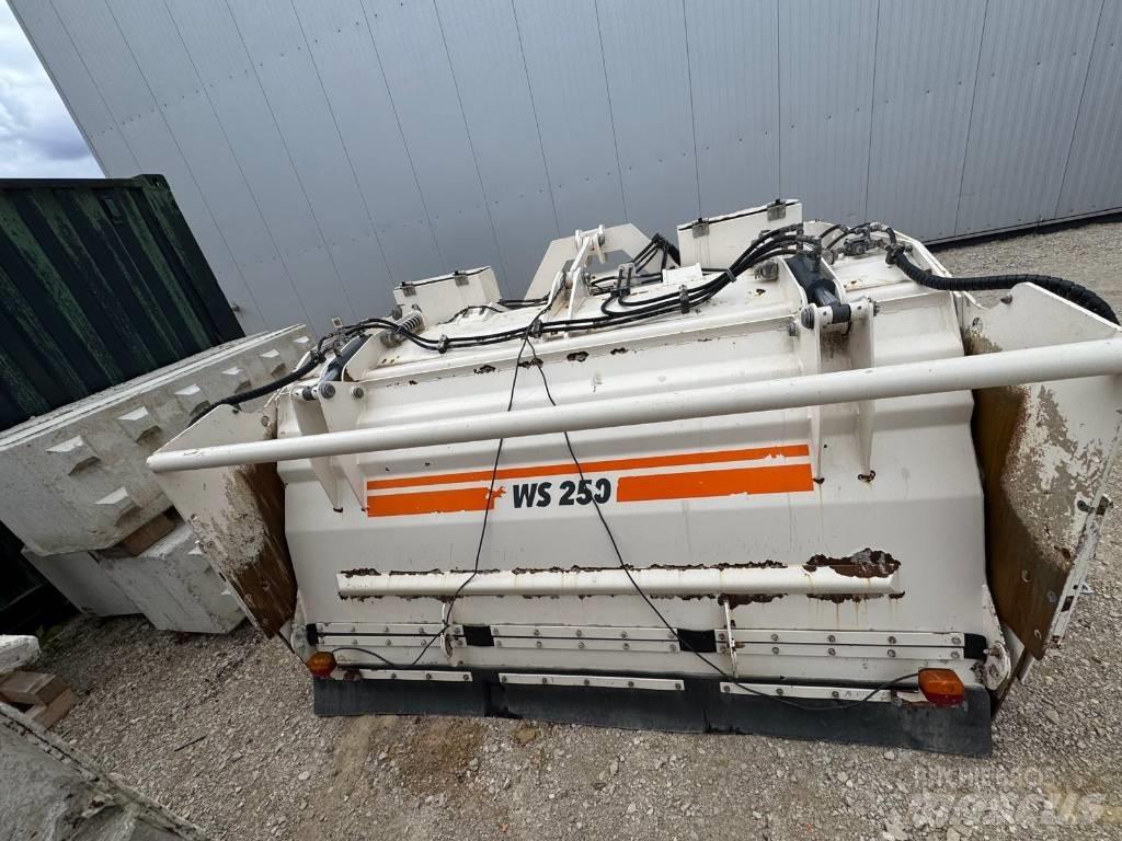 Wirtgen WS 250 Asphalt-Recycler