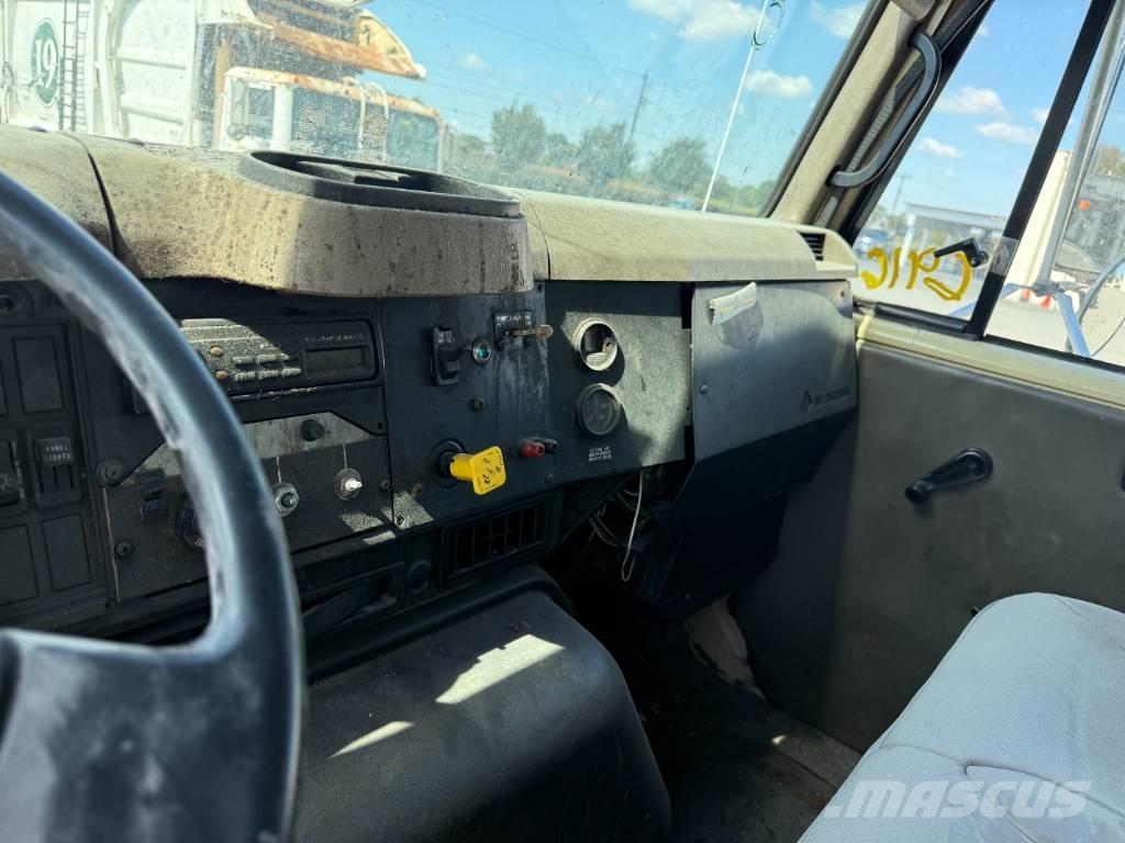 International 2574 Müllwagen