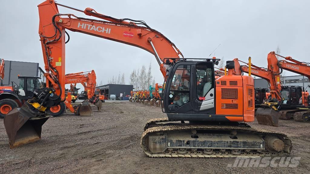 Hitachi ZX 225USLC-6 Raupenbagger