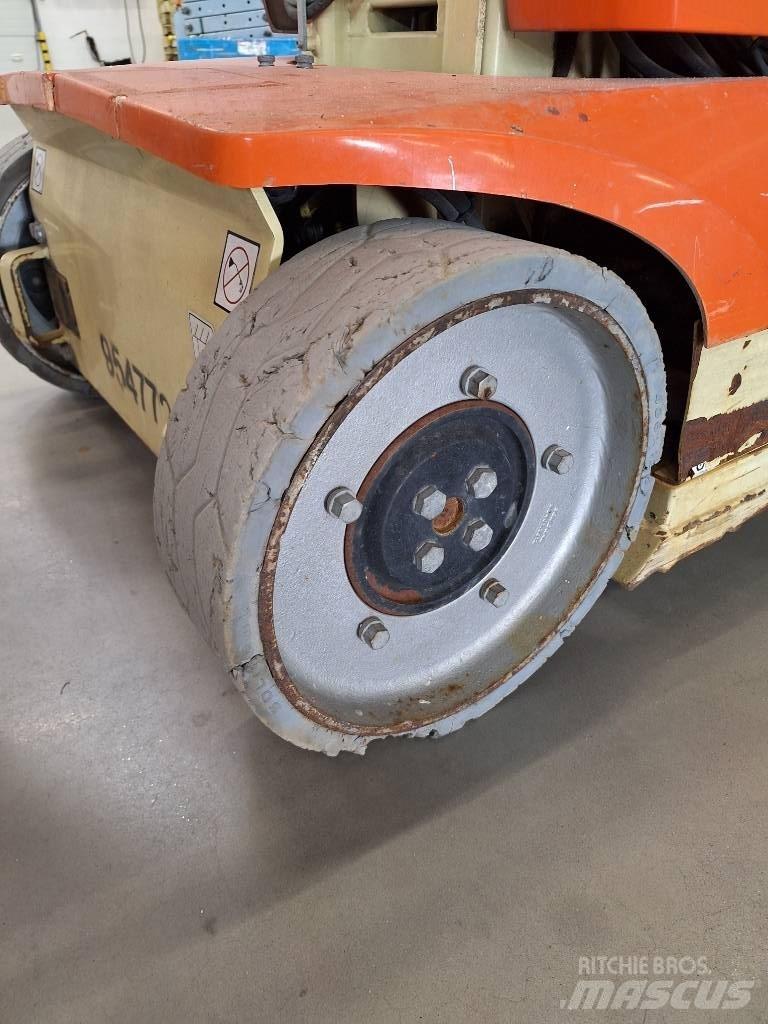 JLG Toucan 10 E Personenaufzüge