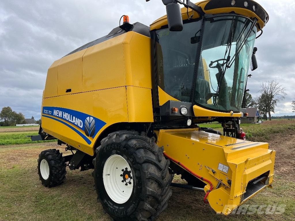 New Holland TC 5.70 Mähdrescher