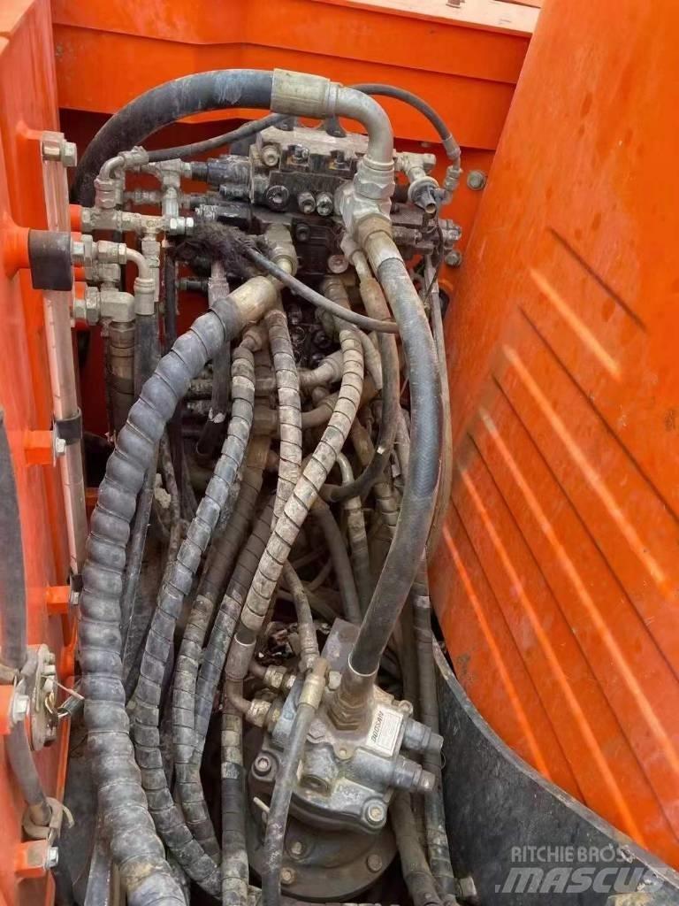 Doosan DX 75-9 C Raupenbagger