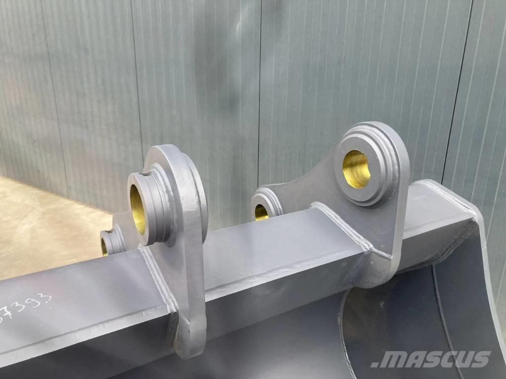 Hitachi ZX300 Schaufeln