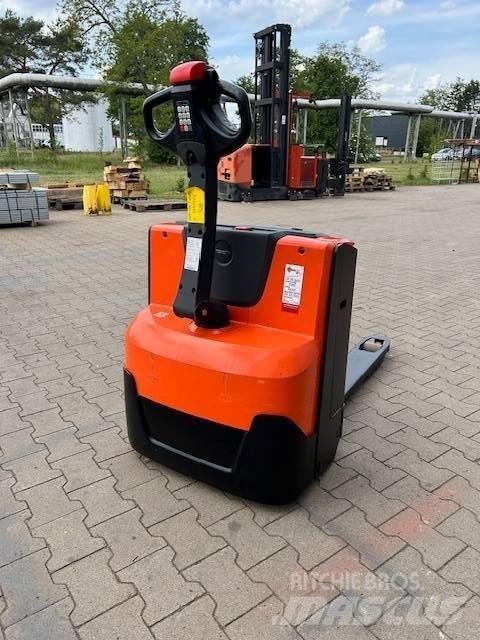 Toyota LWE160 Niedergabelstapler