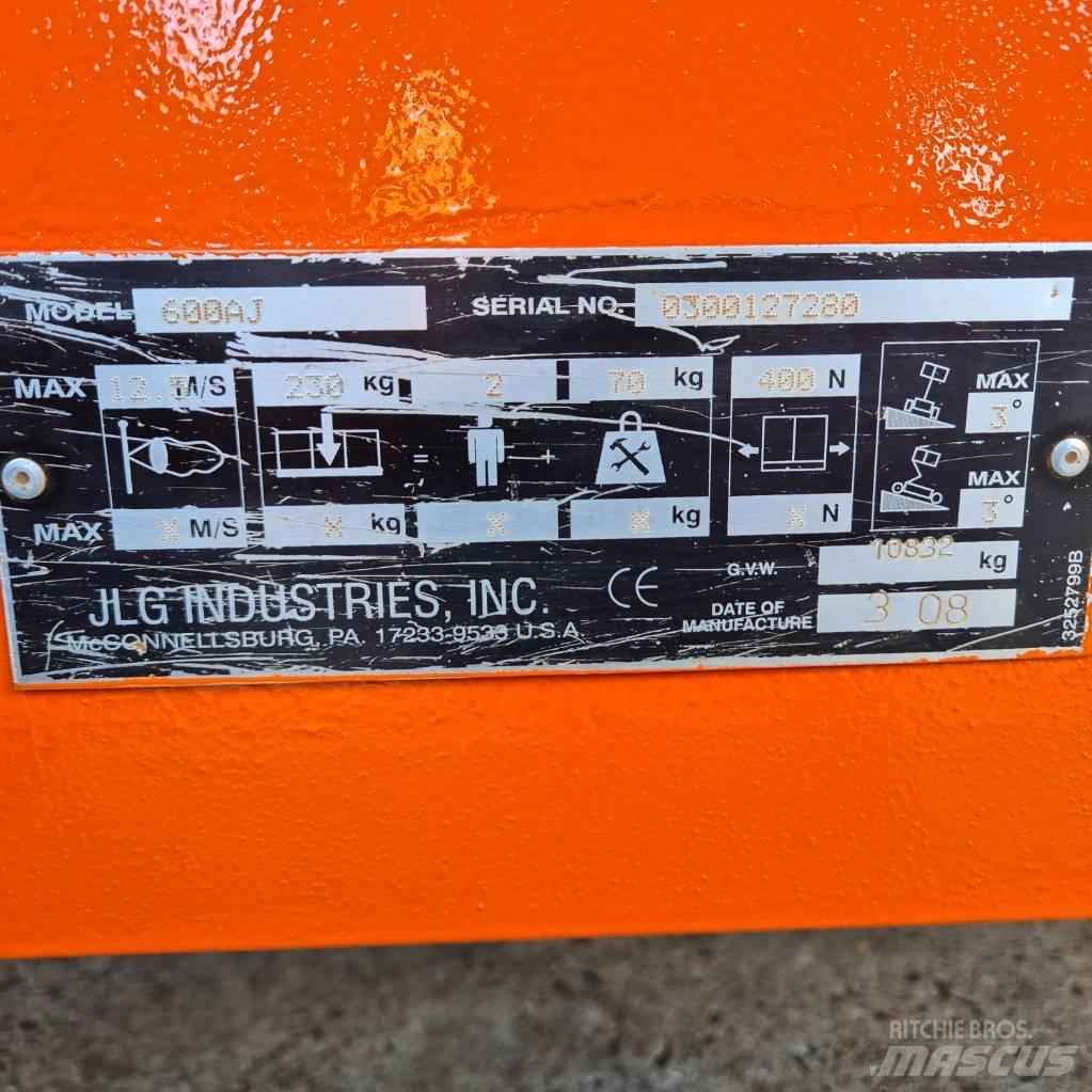 JLG 600 AJ Gelenkteleskoparbeitsbühnen