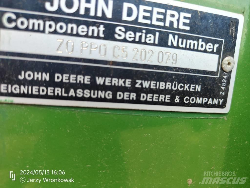 John Deere 1177 Mähdrescher