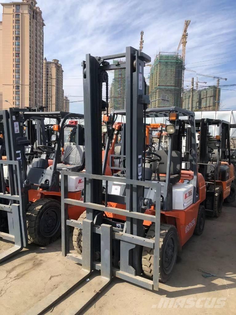 Heli FD 30 Diesel heftrucks