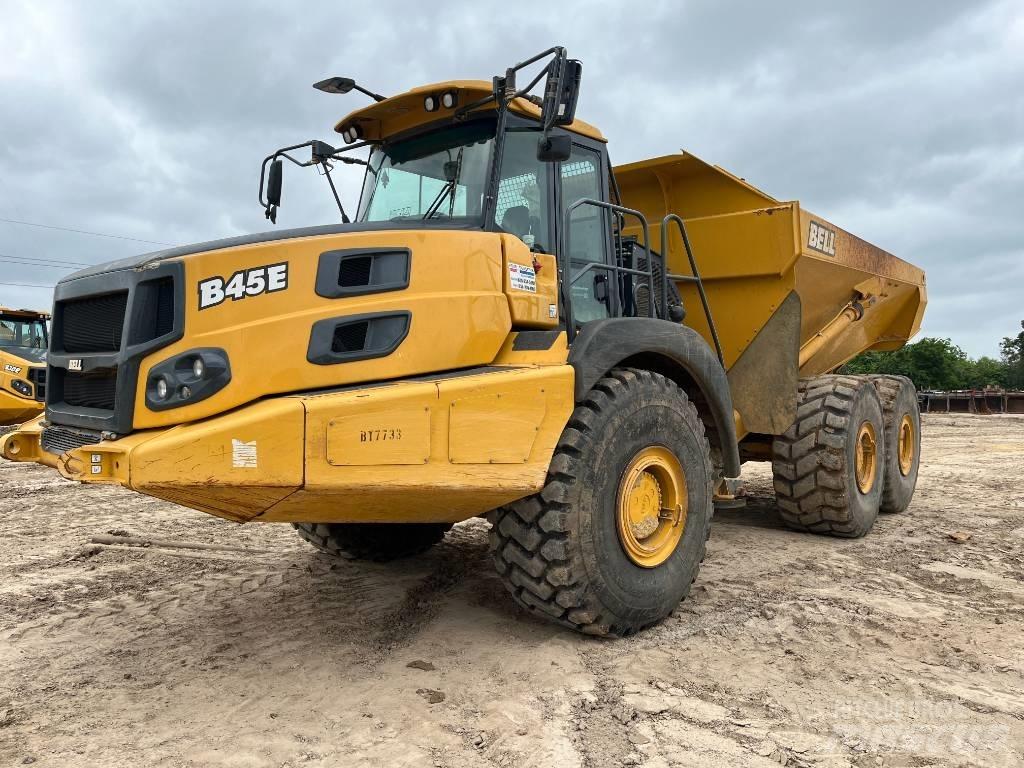 Bell B45E Dumper - Knickgelenk