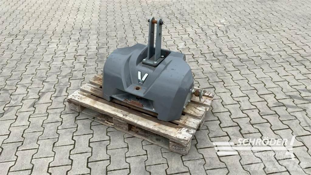 Valtra 600 KG Sonstiges Traktorzubehör