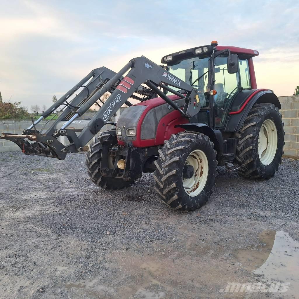 Valtra N 111 E Traktoren