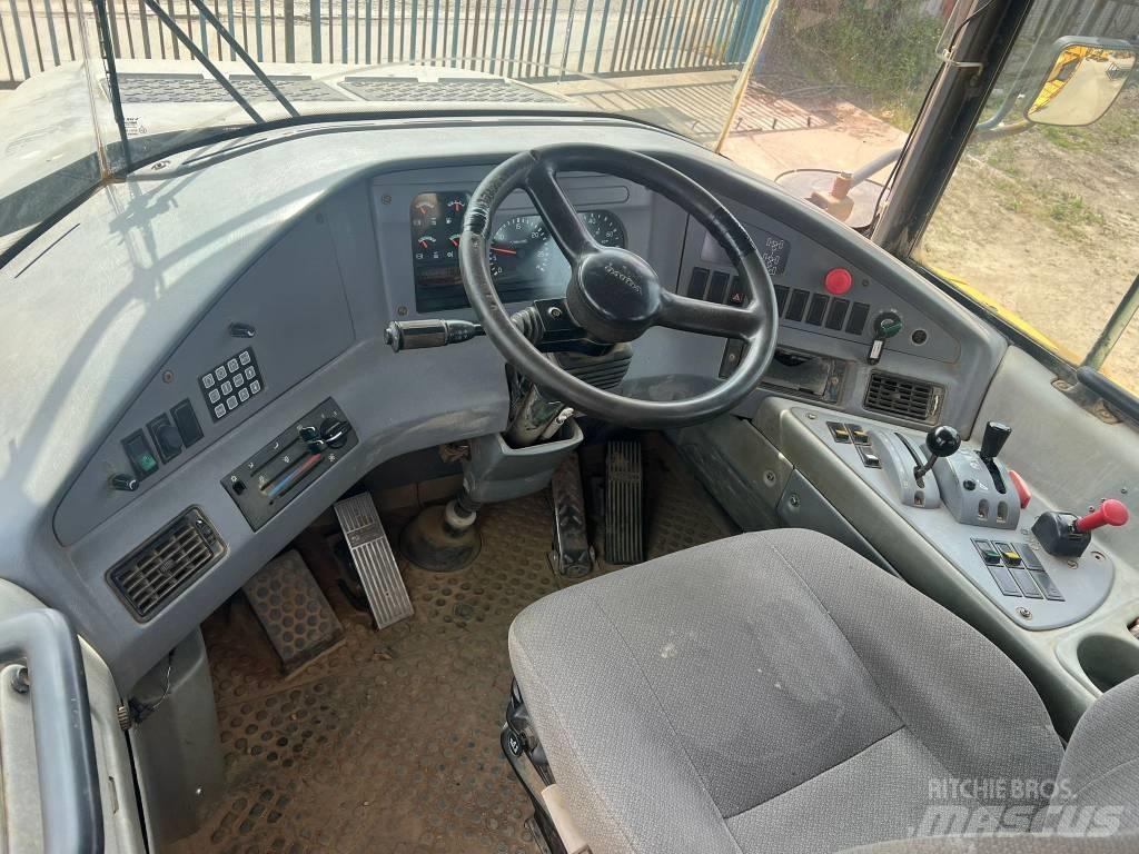 Volvo A 25 D Dumper - Knickgelenk