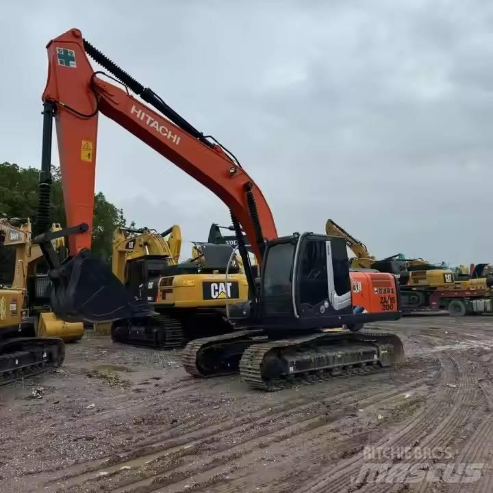 Hitachi ZX200 Raupenbagger