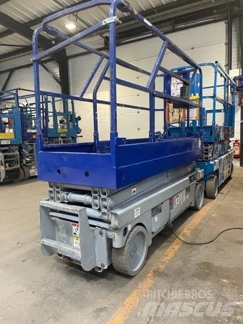 Haulotte Compact 8 Scheren-Arbeitsbühnen