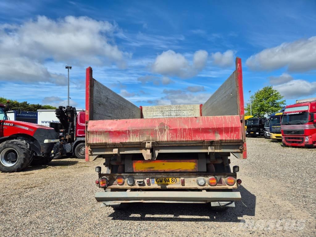 Nopa 3 axle tipper Kipper