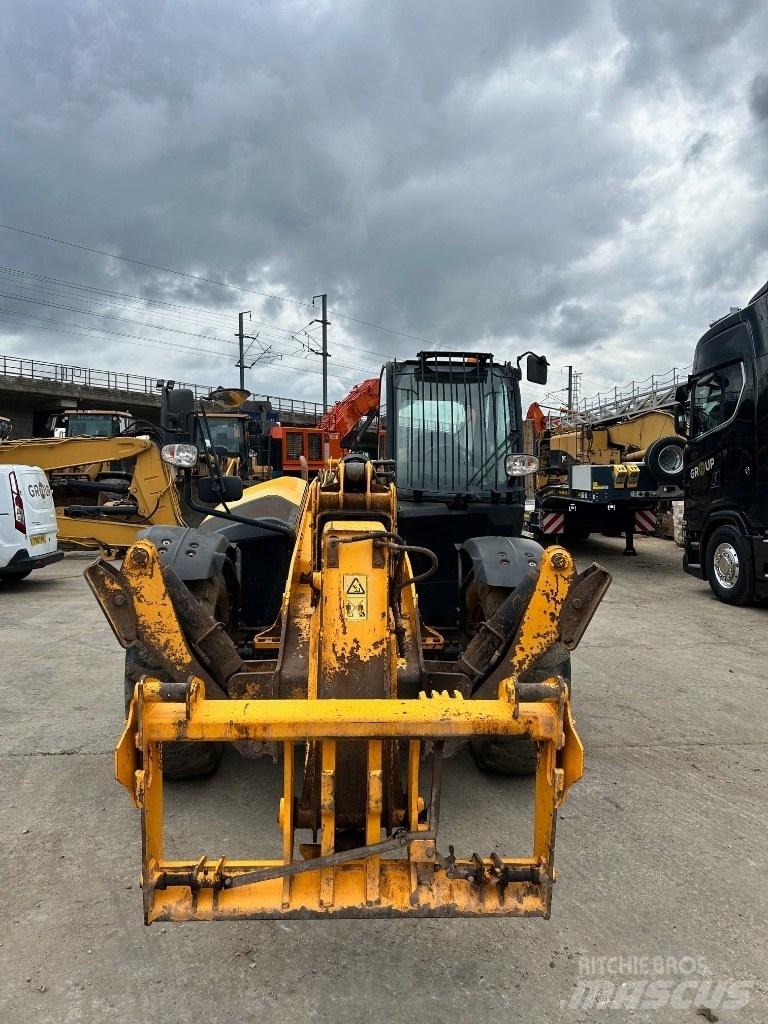 JCB 535-140 Teleskoplader