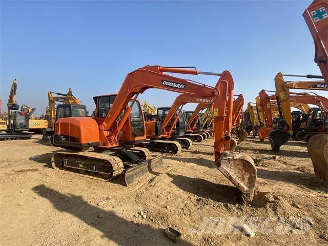 Doosan DX80 Minibagger < 7t