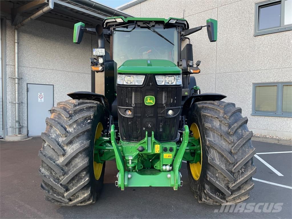 John Deere 7R330 Traktoren