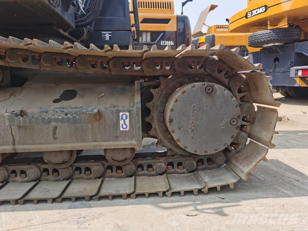 Volvo EC 220 Raupenbagger