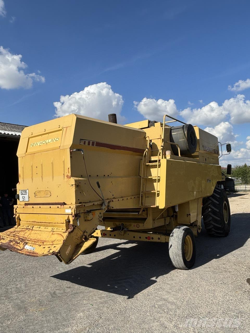 New Holland TX 32 Mähdrescher