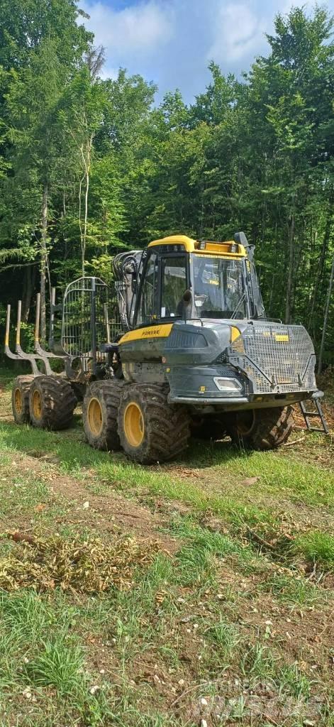 Ponsse Wisent 8W Forwarder