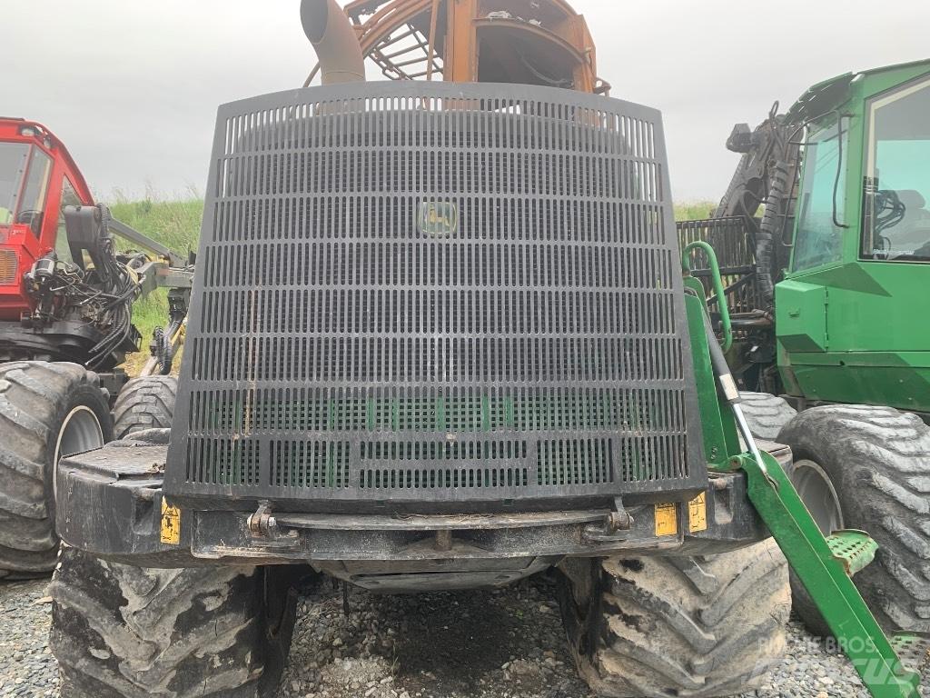 John Deere 1110 E Kabinen