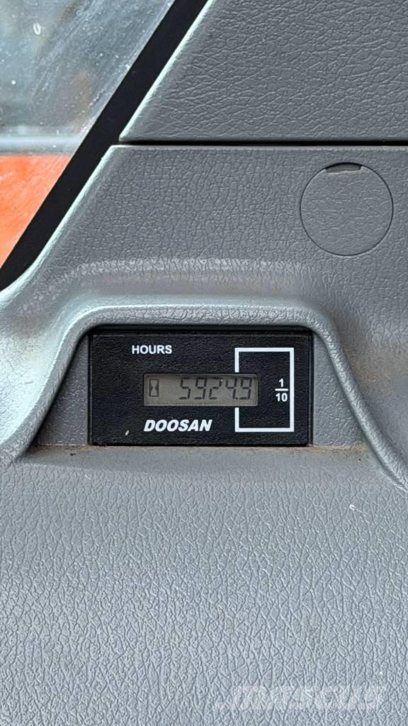 Doosan DX 165 W-5 Mobilbagger