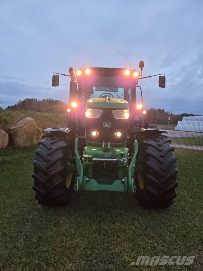 John Deere 6150R Traktoren