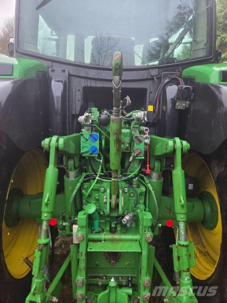John Deere 6150R Traktoren