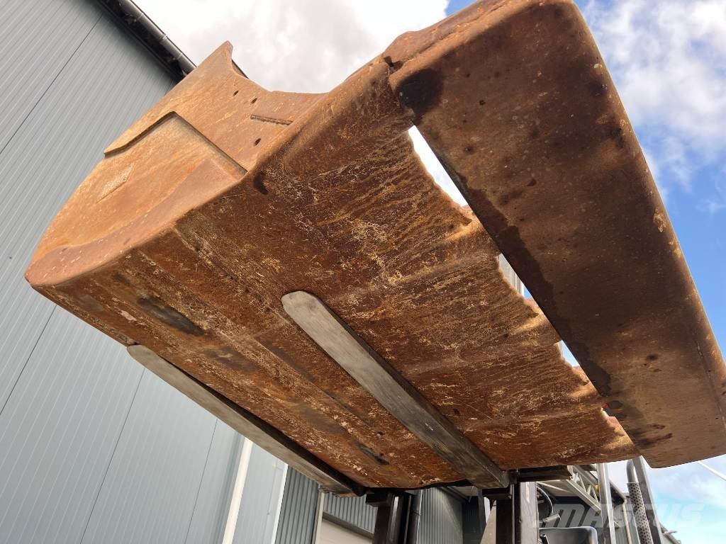 OilQuick OQ80 Schaufeln