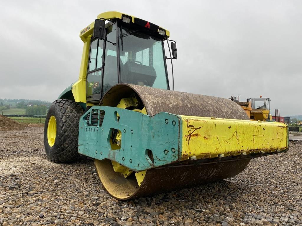 Ammann ASC 110 Walzenzüge