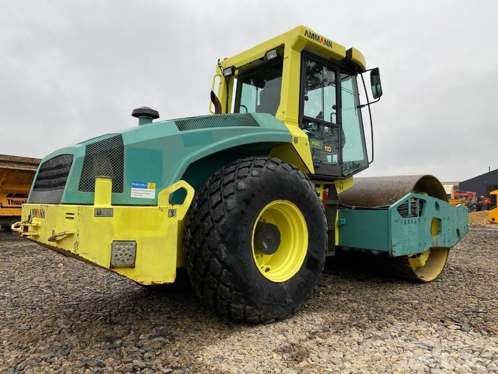 Ammann ASC 110 Walzenzüge