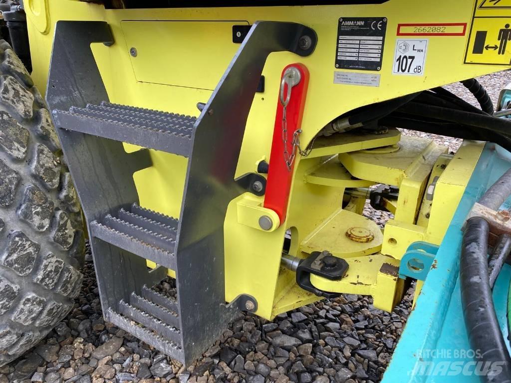 Ammann ASC 110 Walzenzüge