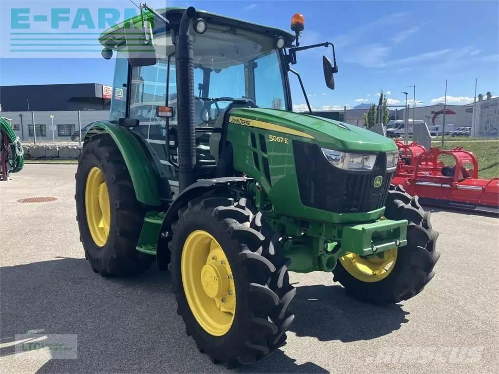 John Deere 5067e Traktoren