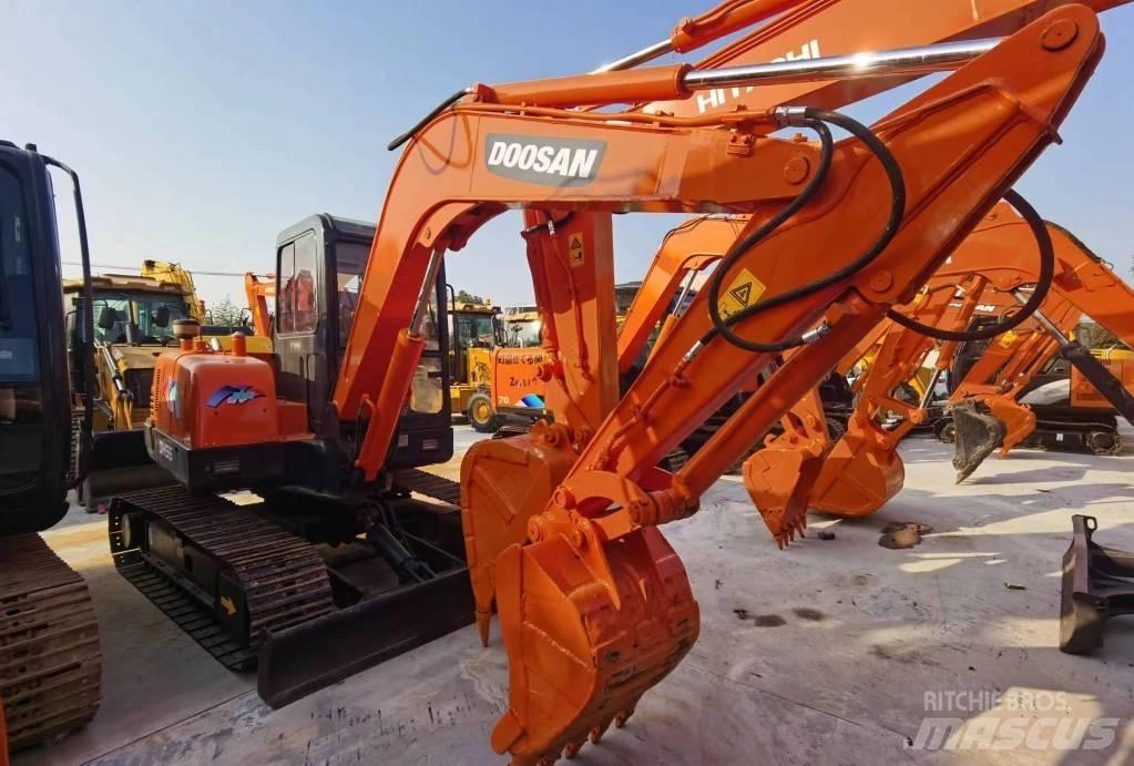 Doosan DH55 Raupenbagger