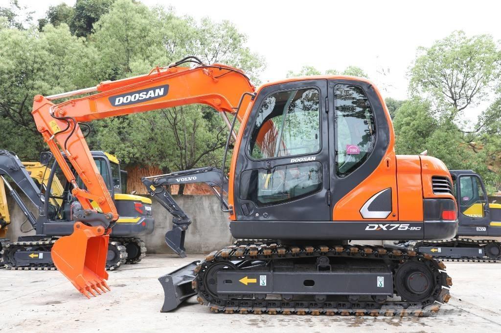 Doosan DX 75-9 C Minibagger < 7t