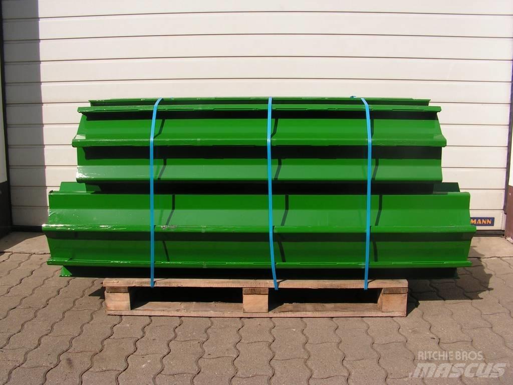 John Deere 2256 Chassis