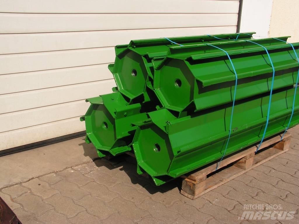John Deere 2256 Chassis