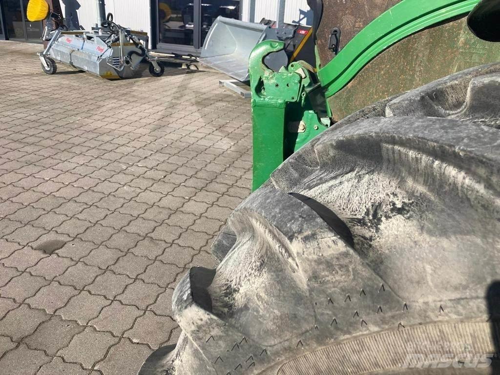 John Deere 6190R Traktoren