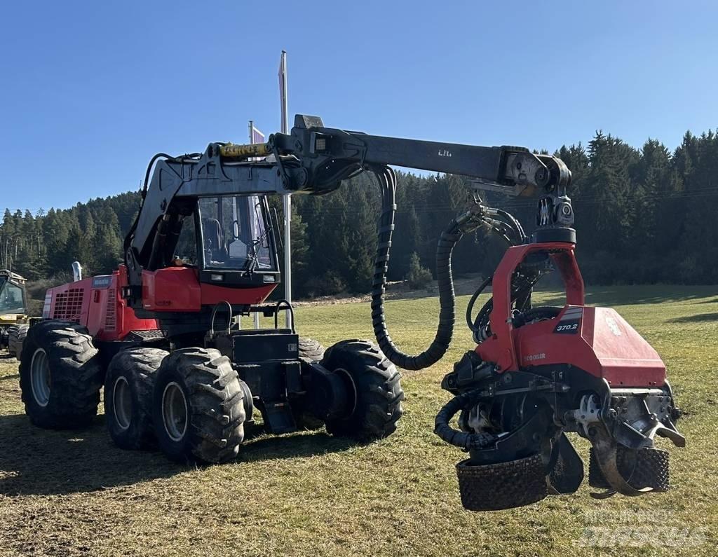 Komatsu 941 Harvester