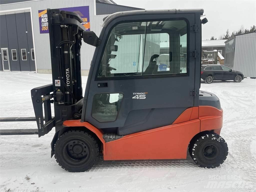 Toyota 8FBMT Elektrische heftrucks