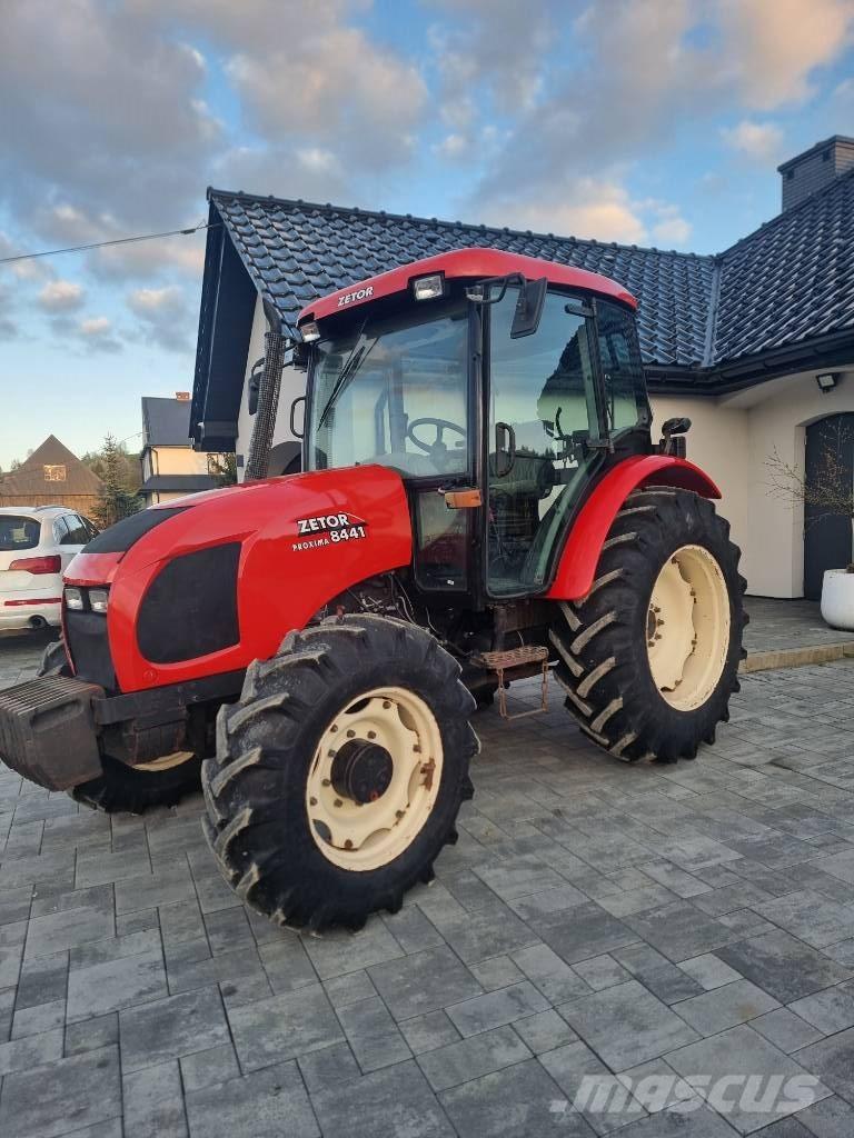 Zetor 8441 Traktoren