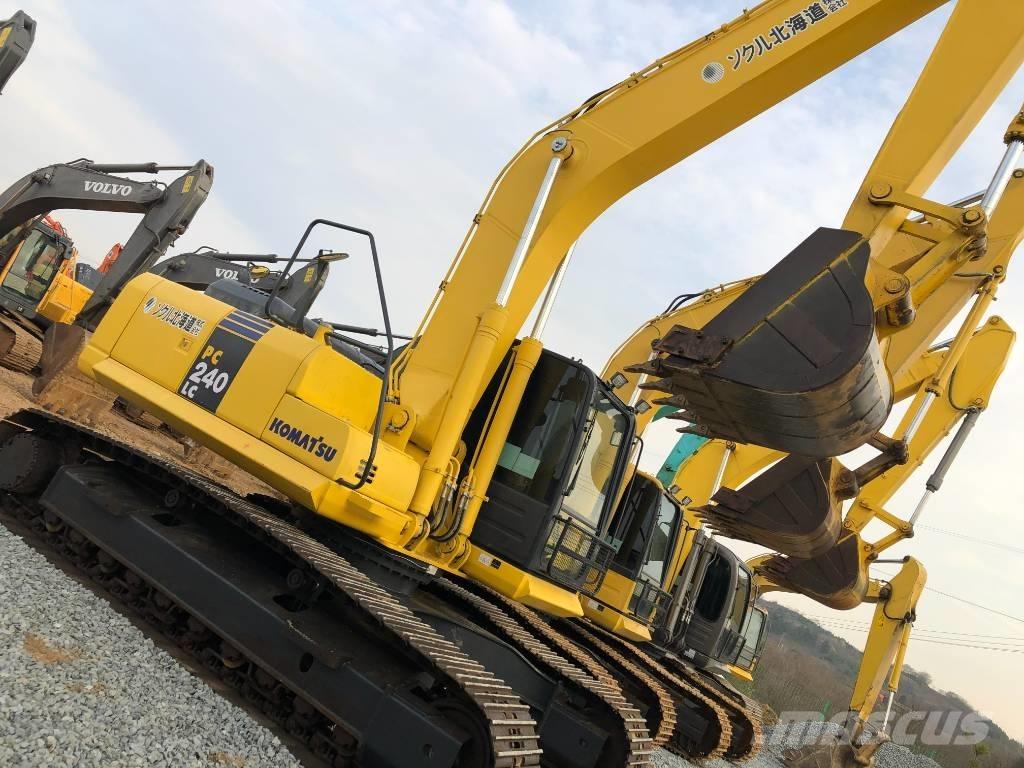 Komatsu 240-8 Raupenbagger