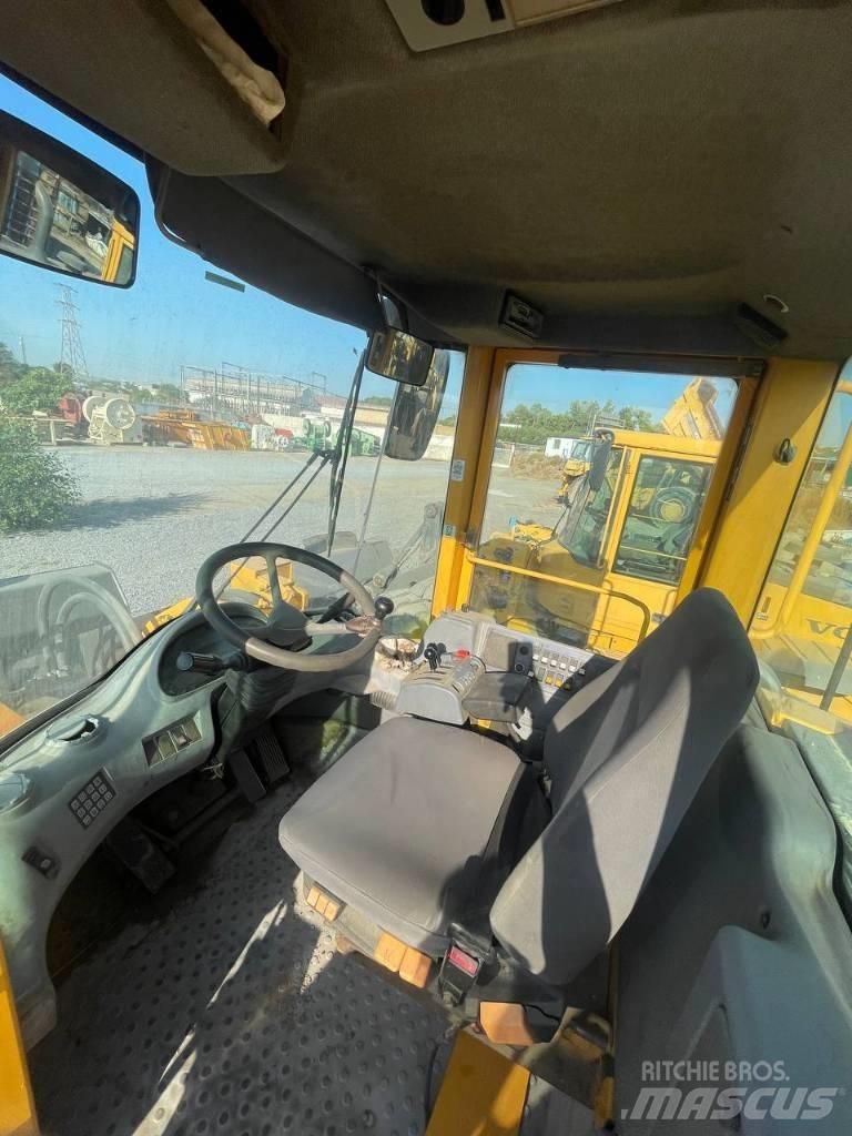 Volvo L 180 E Radlader