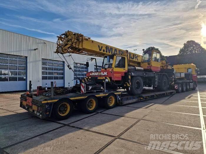 Liebherr LTM 1035 Ruwterrein kranen