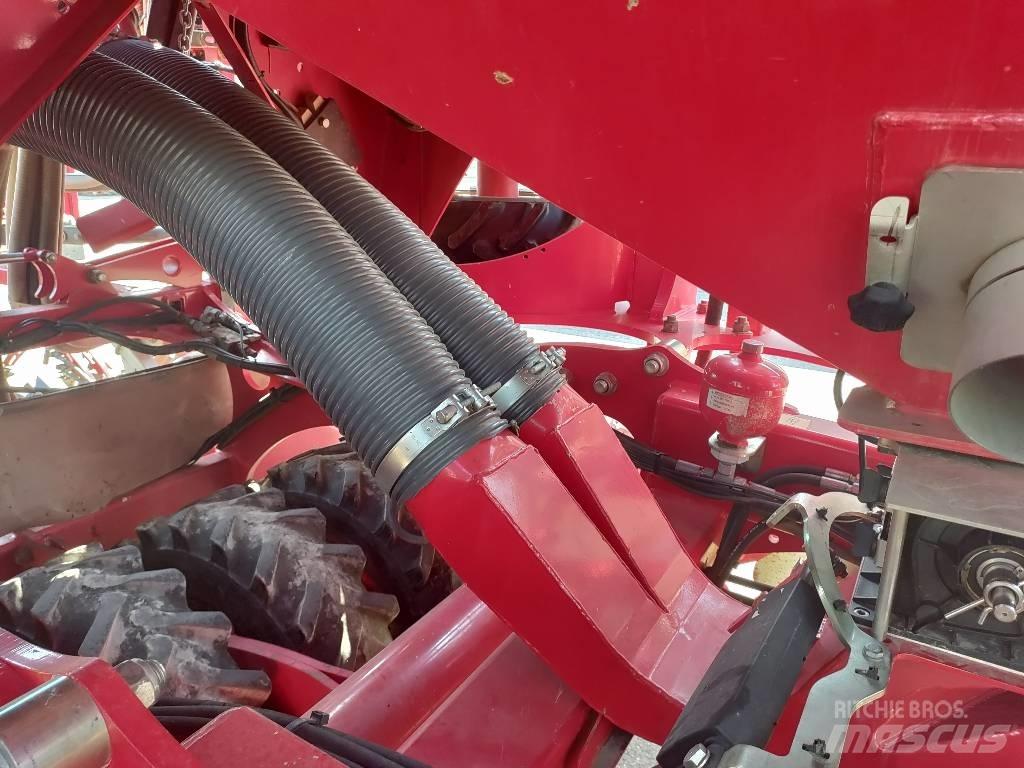Horsch Pronto 8 DC Drillmaschinen