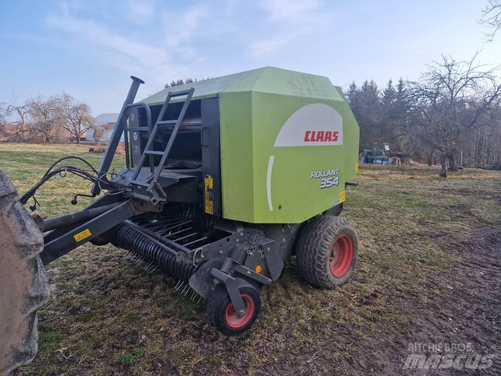 CLAAS Rollant 354 RC Rundballenpressen